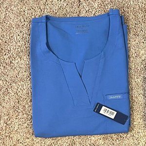 Jaanuu scrub top